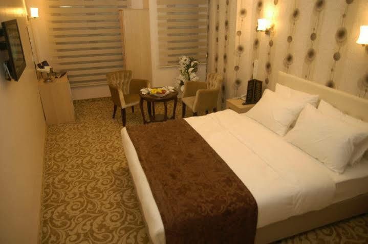 Hotel Bulvar อิสตันบูล ภายนอก รูปภาพ