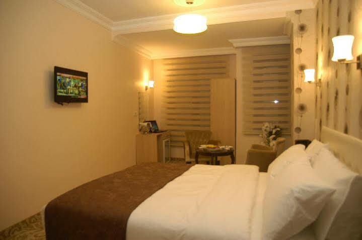 Hotel Bulvar อิสตันบูล ภายนอก รูปภาพ